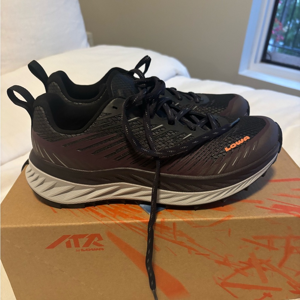 Lowa Fortux Trail Runners